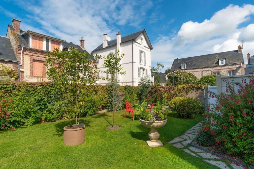 Gite Le Doris Avec Place De Stationnement Privee Incluse エトルタ エクステリア 写真